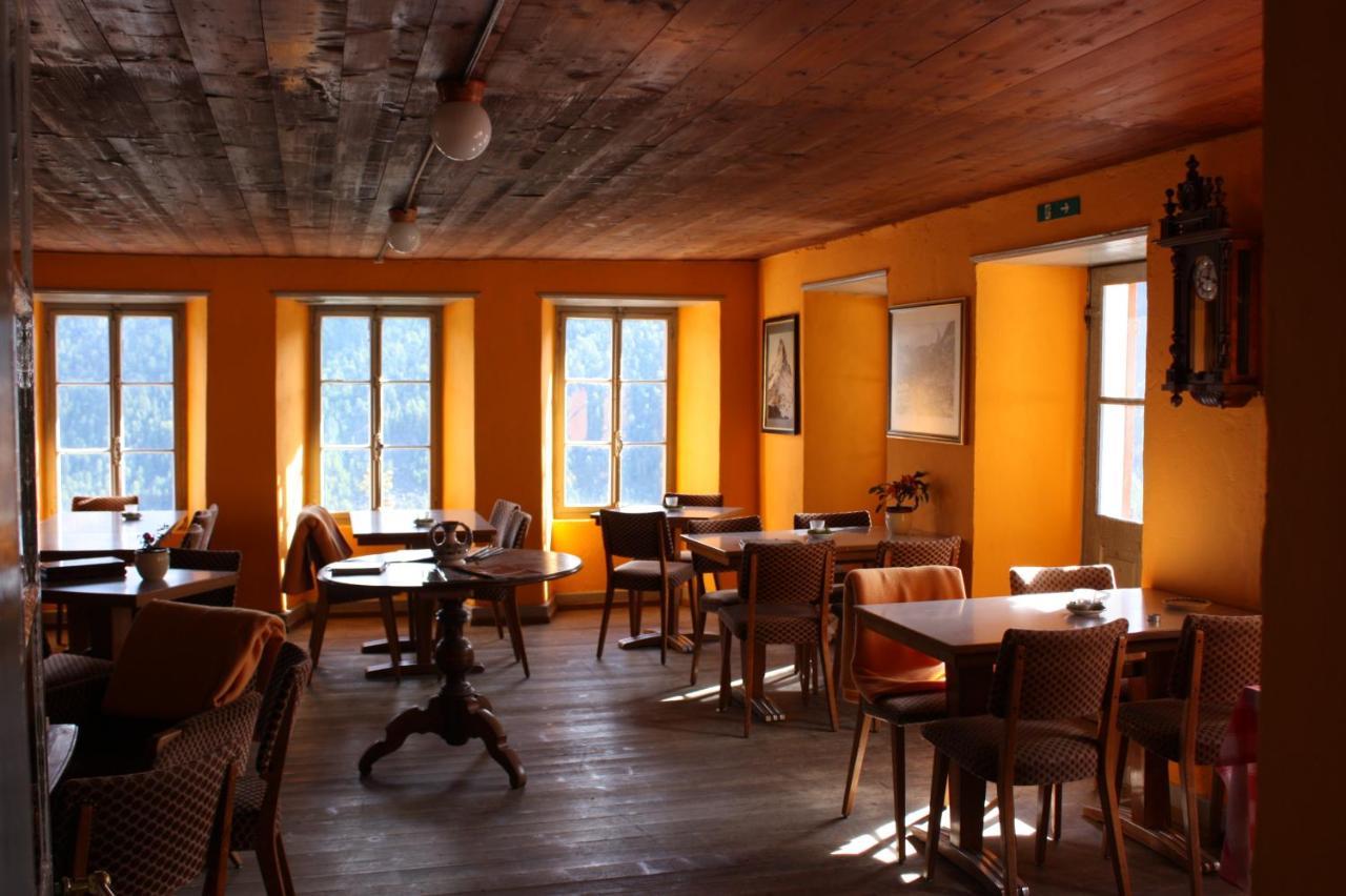 Edelweiss Mountain Guest House - 1 Hour Hike Up From Zermatt Station - On Hiking Trail - No Transport エクステリア 写真