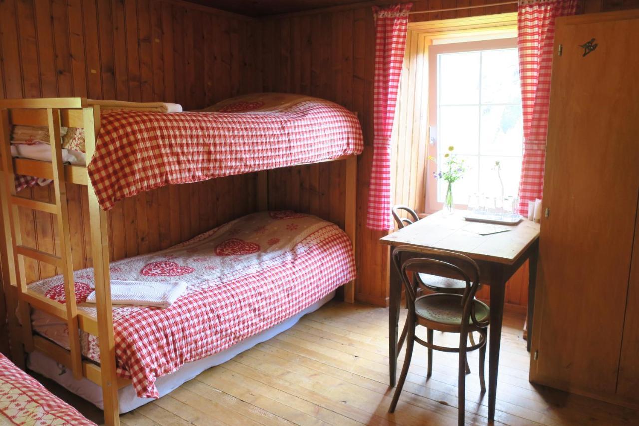 Edelweiss Mountain Guest House - 1 Hour Hike Up From Zermatt Station - On Hiking Trail - No Transport エクステリア 写真